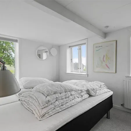 Semesterbostad 5454-allinge-thorkildsvej-7 *